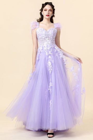 Une robe de bal longue longue Sweetheart Purple avec des appliques